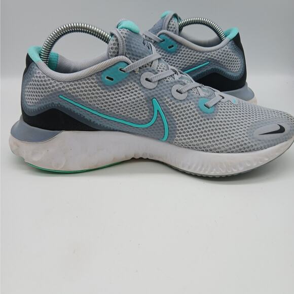 Nike Renew Run Running Sneakers Athletic Sky Gray Hyper Turquoise Size 10 - Picture 8 of 11